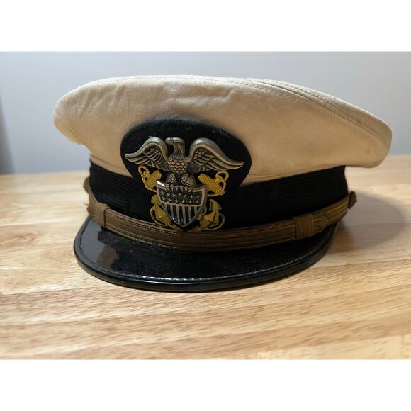 Vintage Official US Navy Officer's Visor Cap WWII JL - Picture 1 of 16